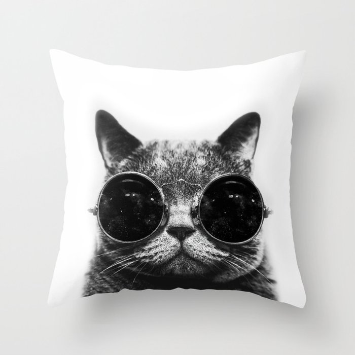 In feline fashion Throw Pillow