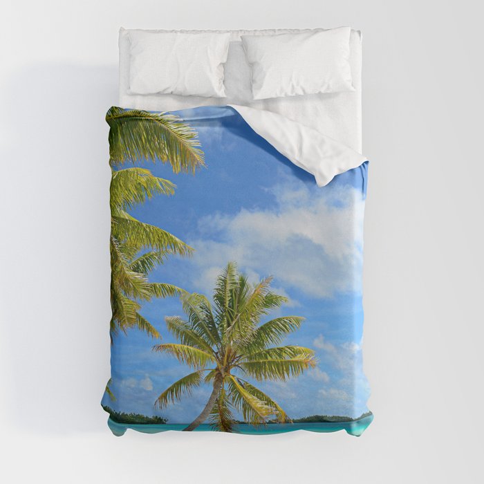 Tropical palm beach in the Pacific Duvet Cover