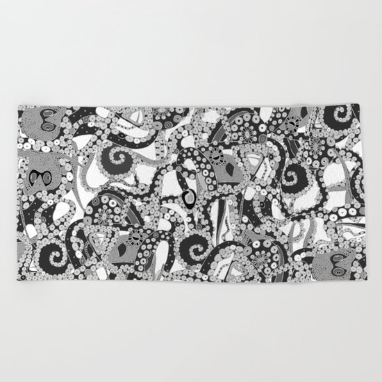 tentacles mono Beach Towel