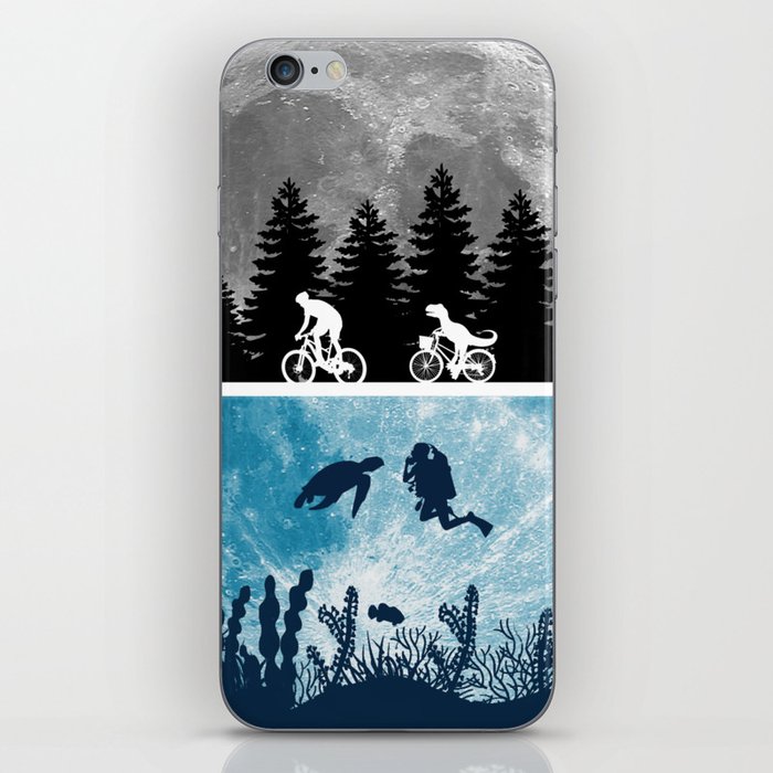 Close Encounters of the Moon iPhone Skin