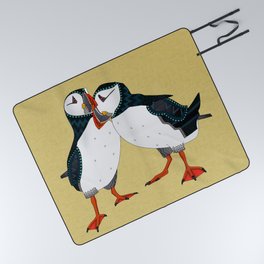 puffin pair gold Picnic Blanket