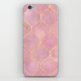 Golden Blush Pink Moroccan Quatrefoil Pattern iPhone Skin
