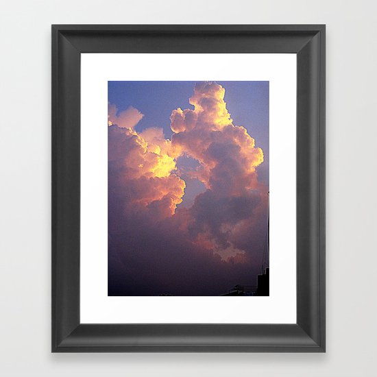Hanoi sky Framed Art Print