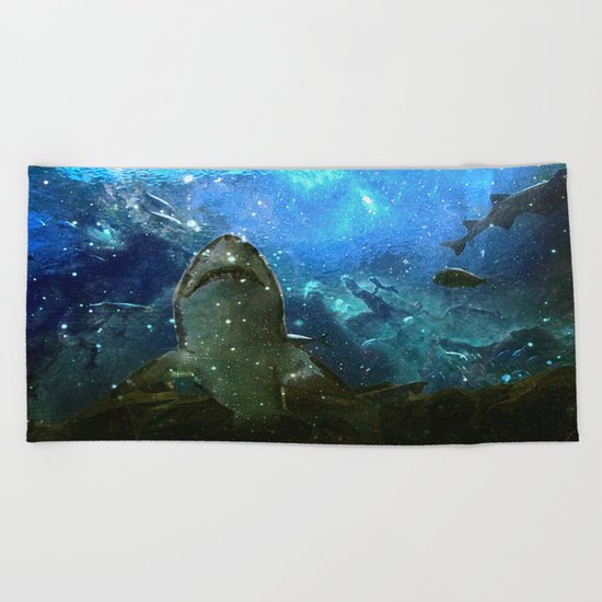 The Great White Marine Lava Lamp Beach Towel