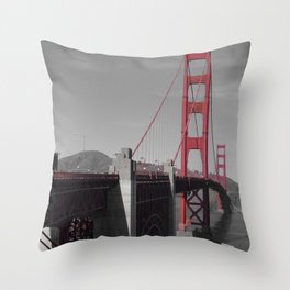 Golden Gate Bridge Throw Pillow