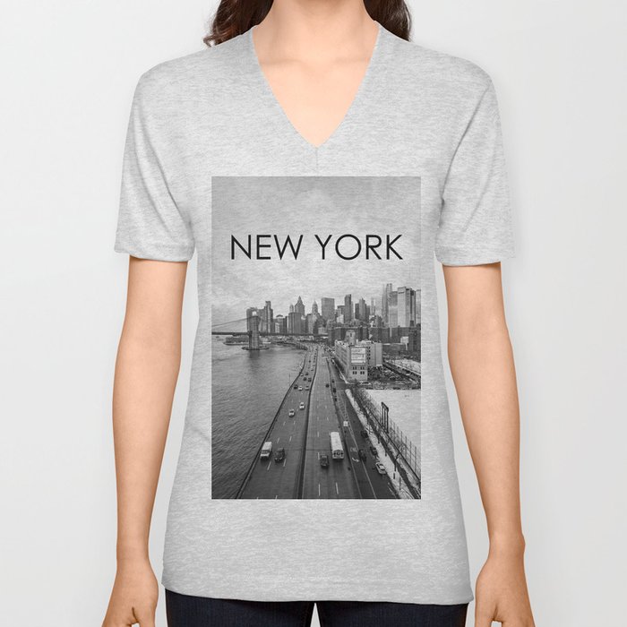 New York City | Black and White Photography | Lower Manhattan Views V Neck T Shirt