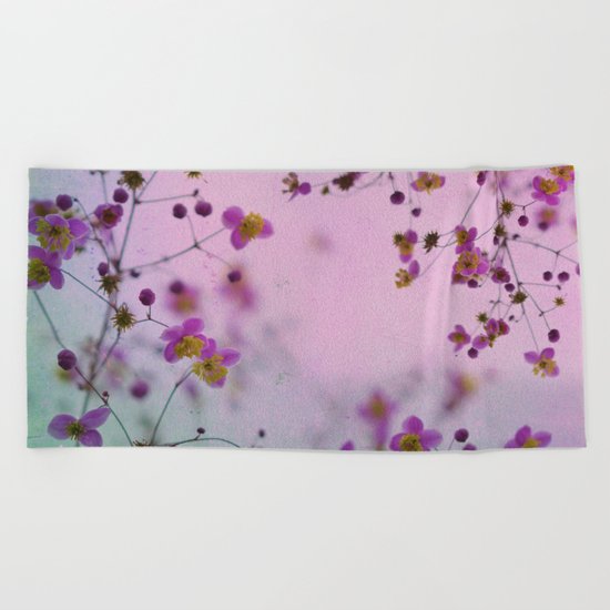 Vintage Little Flowers Beach Towel