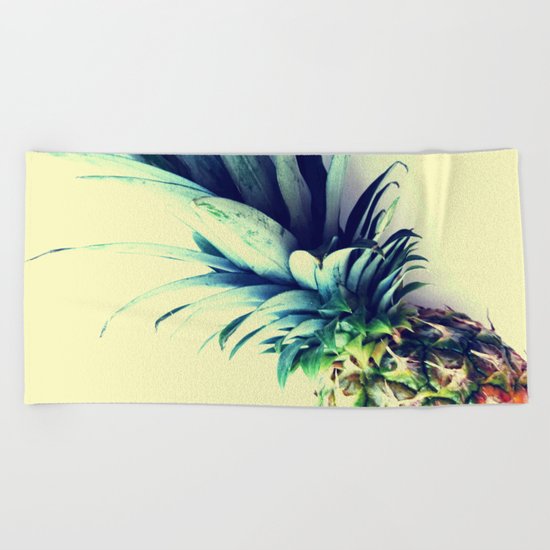Tall pineapple Beach Towel