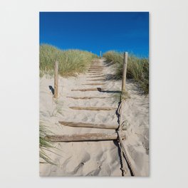 Beach walk Canvas Print