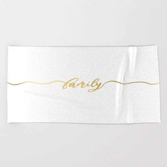 golden family Beach Towel