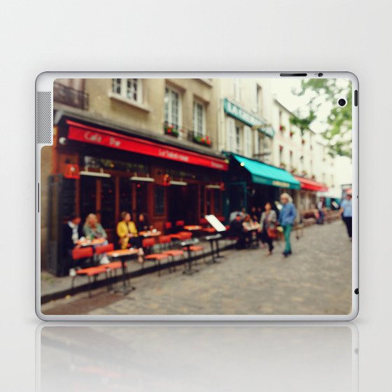 Unfocused Paris Nº1 | Place du Tertre, Montmartre | Out of focus photography Laptop & iPad Skin