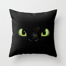 HTTYD Toothless Fiery Eyes Throw Pillow