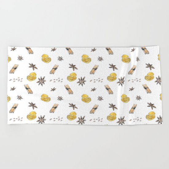 Seamless pattern with lemon slices and spices Beach Towel