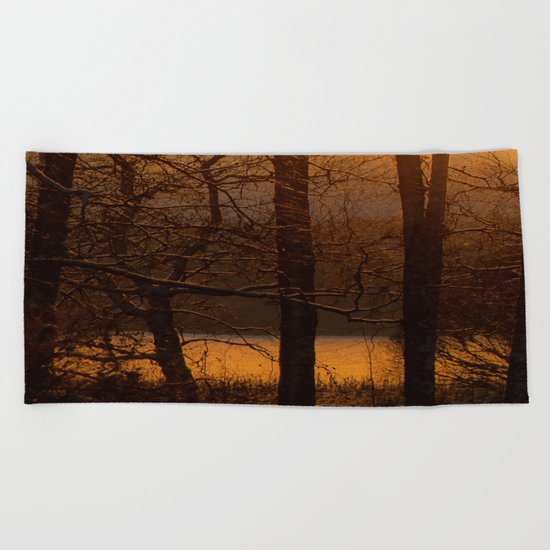 The sun has risen Beach Towel
