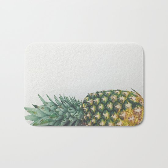 Fallen Pineapple Bath Mat