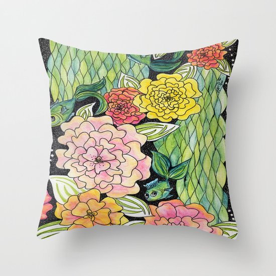 Fish Tropic Throw Pillow