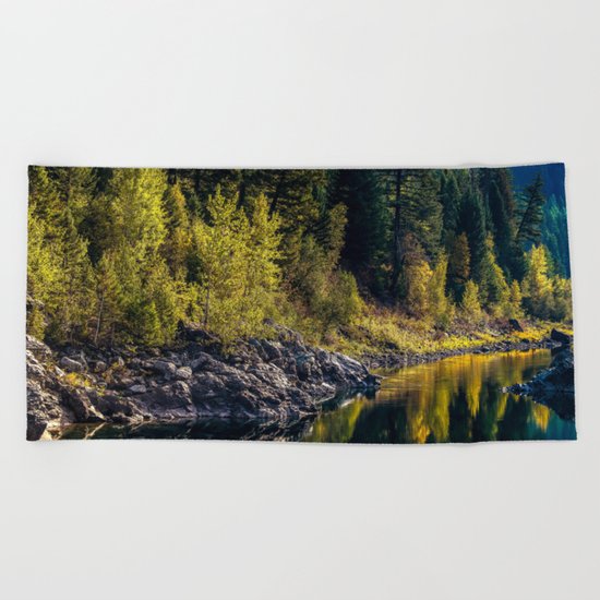 Go Your Own Way Beach Towel