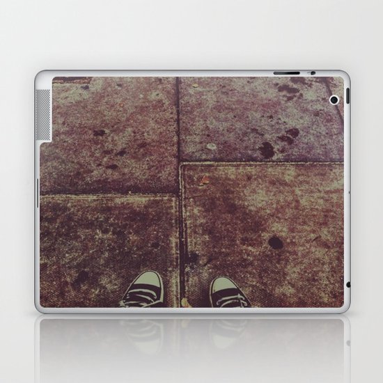 Peakaboo Laptop & iPad Skin