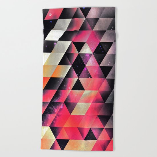 fyrlyrne fyyrth Beach Towel