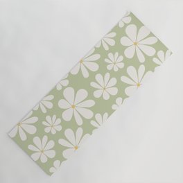 Retro Daisy Pattern - Pastel Green Bold Floral Yoga Mat