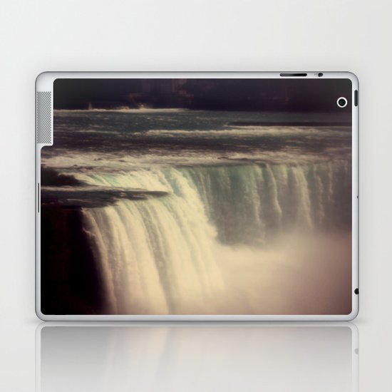 niagara falls Laptop & iPad Skin