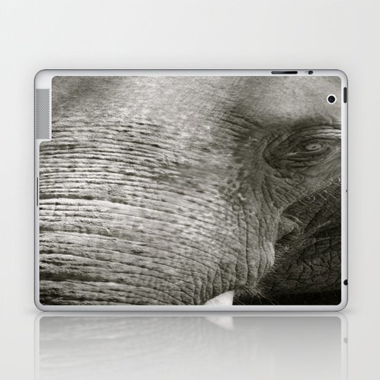 L'Éléphant Laptop & iPad Skin