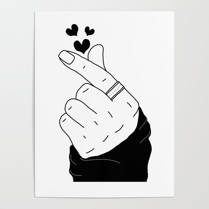 K-pop finger heart hand sign korean boy with ring black hearts ...