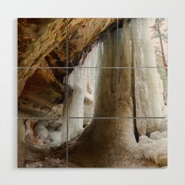 Pictured Rocks National Lakeshore In The Winter Wood Wall Art