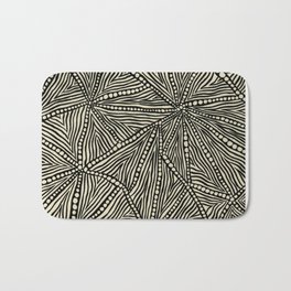 Black and Ivory Triangles Bath Mat