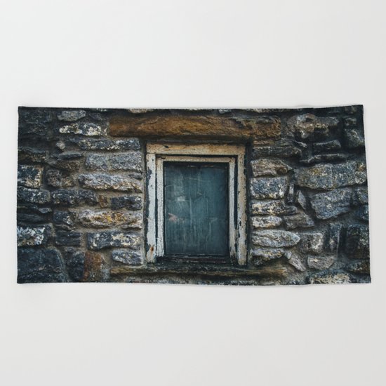 Who's That Peepin' In The Window? Beach Towel