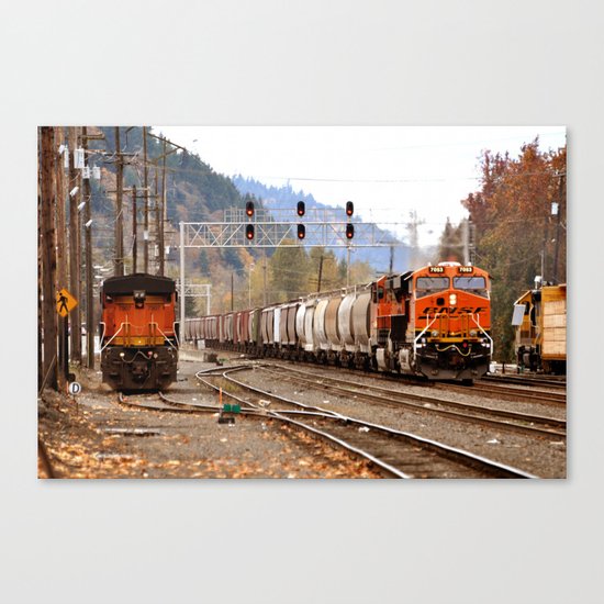 TRAIN YARD Canvas Print