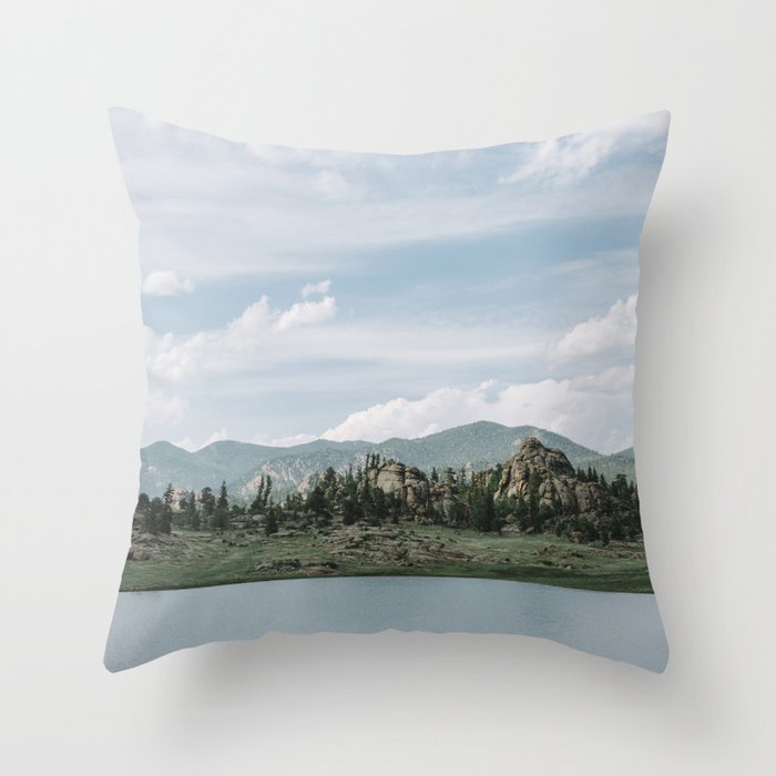 11 Mile State Park - Colorado Throw Pillow