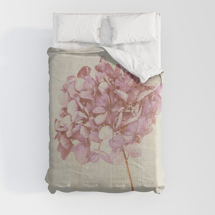 Pink Vintage Hydrangea Comforter