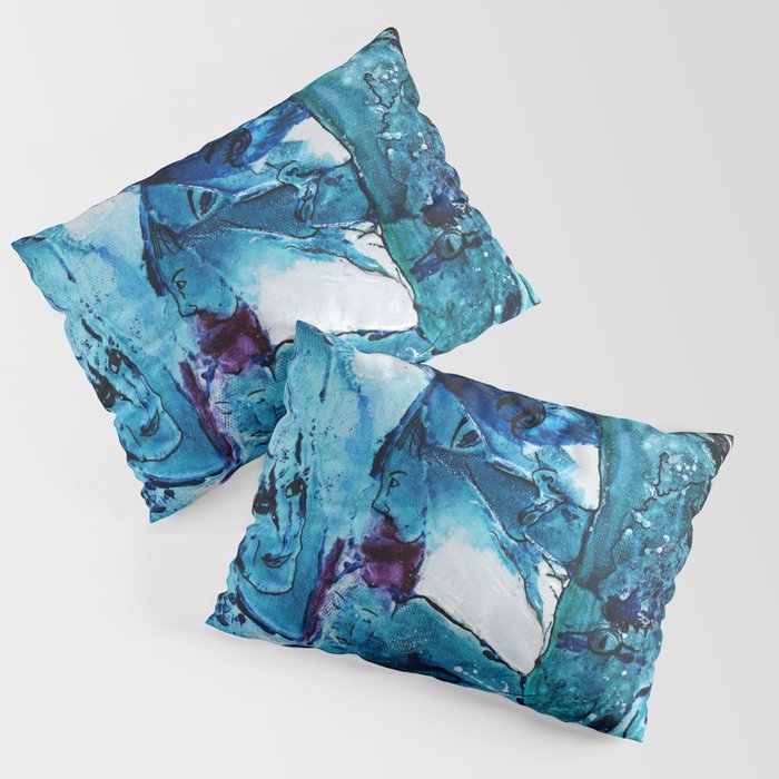 Faces in blue Pillow Sham