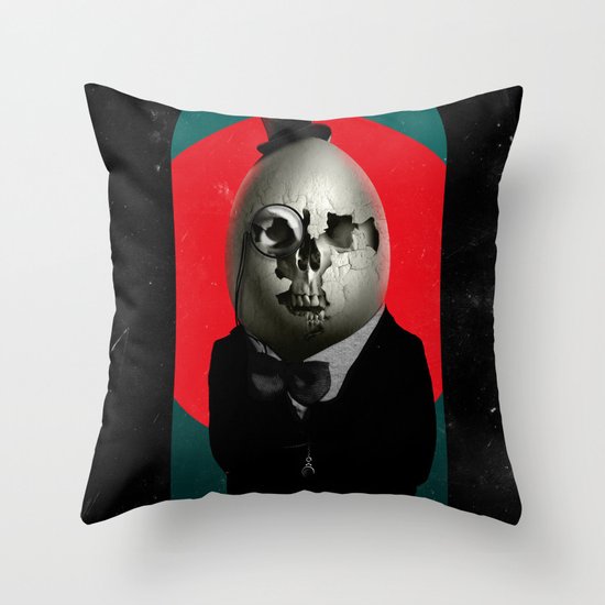 Humpty Dumpty Throw Pillow