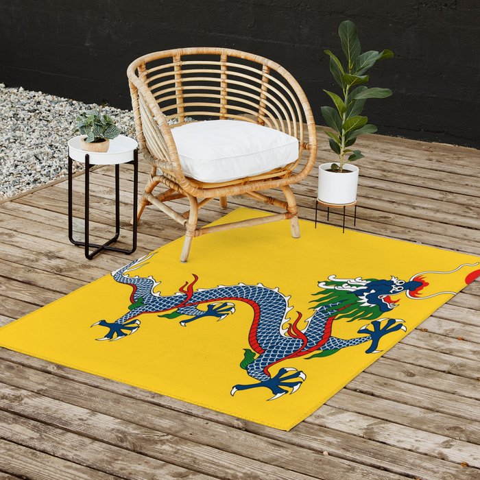 https://ctl.s6img.com/society6/img/N5DvlUa6wNHePuG4pe6ws6uv9bk/w_700/outdoor-rugs/4x6/lifestyle/~artwork,fw_5000,fh_7400,fx_-583,iw_6166,ih_7400/s6-0096/a/36786748_5808041/~~/chinese-dragon-flag-of-qing-dynasty-77l-outdoor-rugs.jpg