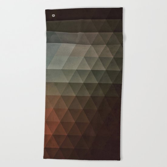 tryst lyss Beach Towel