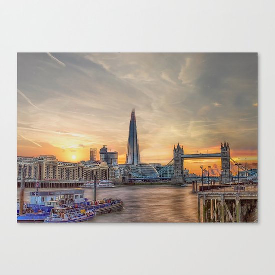 London Summer time Canvas Print