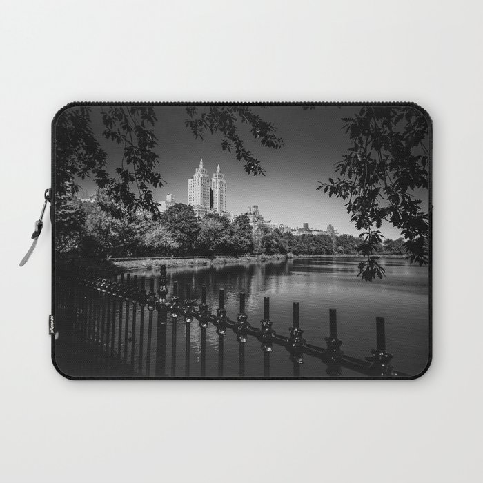 Central Park in New York City black and white Laptop Sleeve