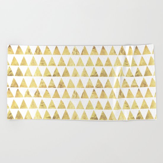 Triangles gold 6 Beach Towel