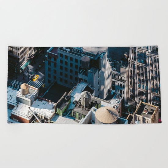 New York sky view Beach Towel