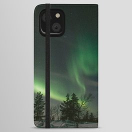 Northern Lights in Saariselkä | Winter Night in Lapland Art Print | Astro Landscape Travel Photography iPhone Wallet Case