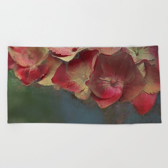 Vintage hydrangea Beach Towel