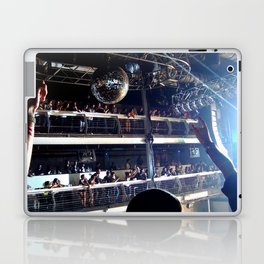 Deadmau5 - Terminal 5 NYC Laptop & iPad Skin