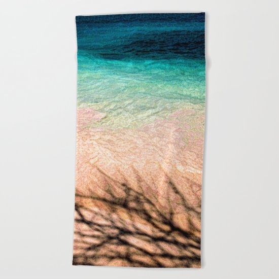 SEA AND TREE Beach Towel