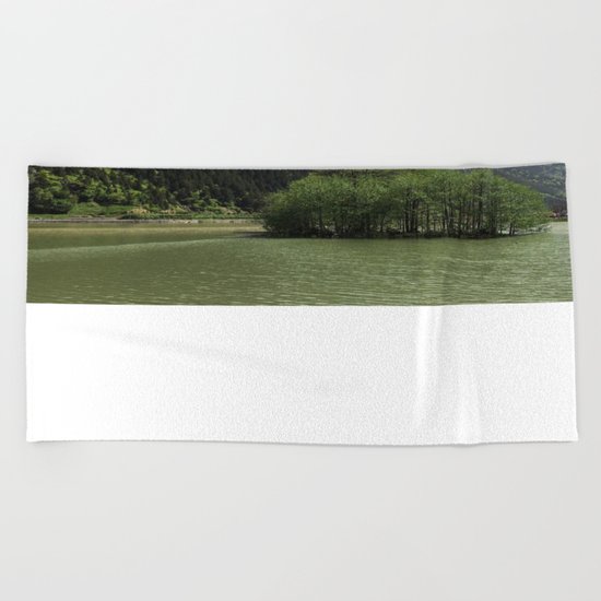 GREEN ART Beach Towel