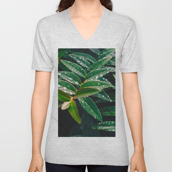 Geometric Wet Leaves Green Plant V Neck T Shirt