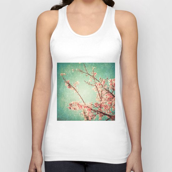 Pink Autumn Leafs on Blue Textured Sky (Vintage Nature Photography) Unisex Tank Top