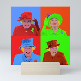 Queen elizabeth II -Pop Mini Art Print