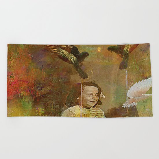 Let the birds go Beach Towel